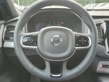 XC90 Recharge T8 AWD Plus Dark
