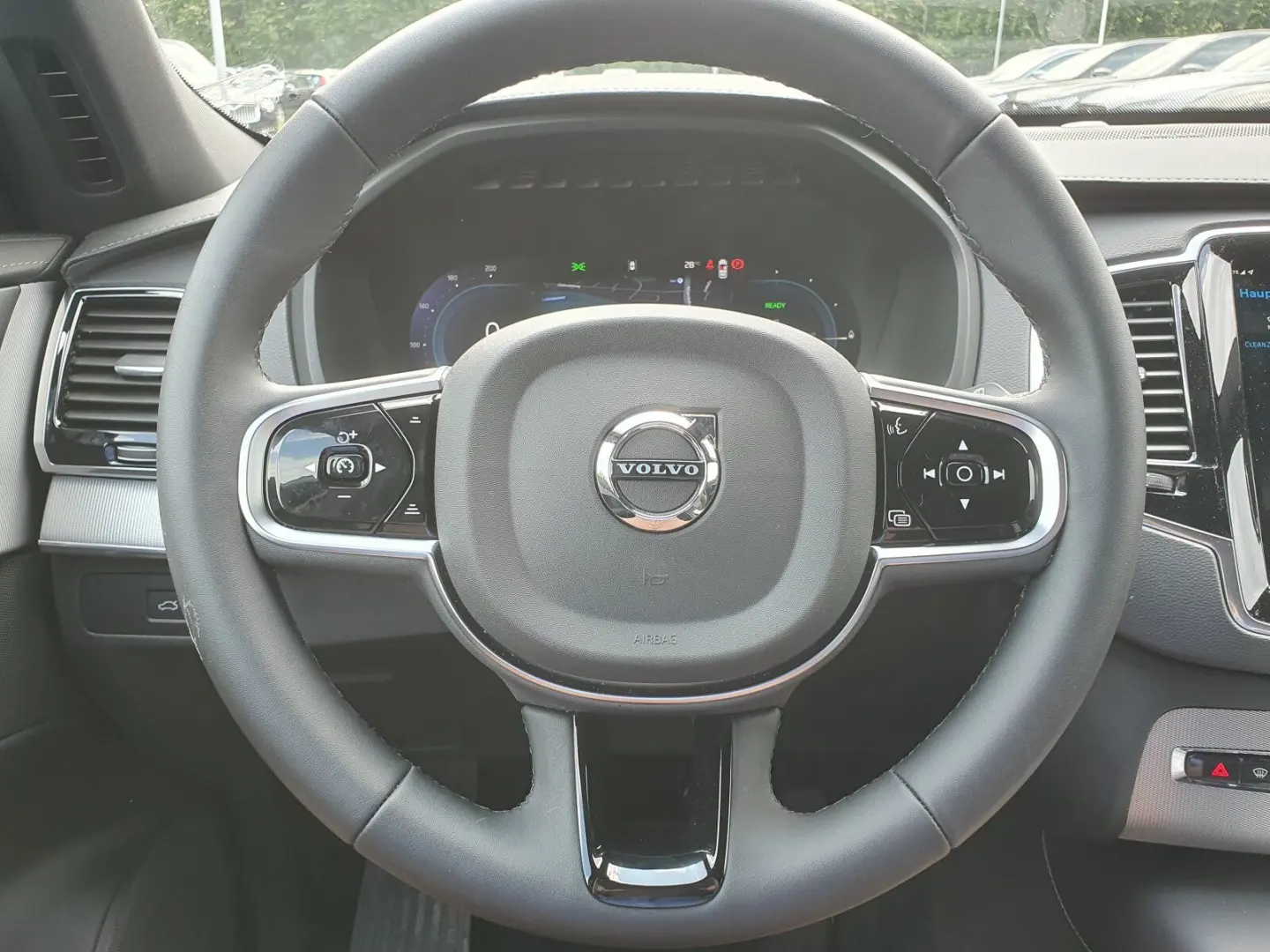 XC90 Recharge T8 AWD Plus Dark