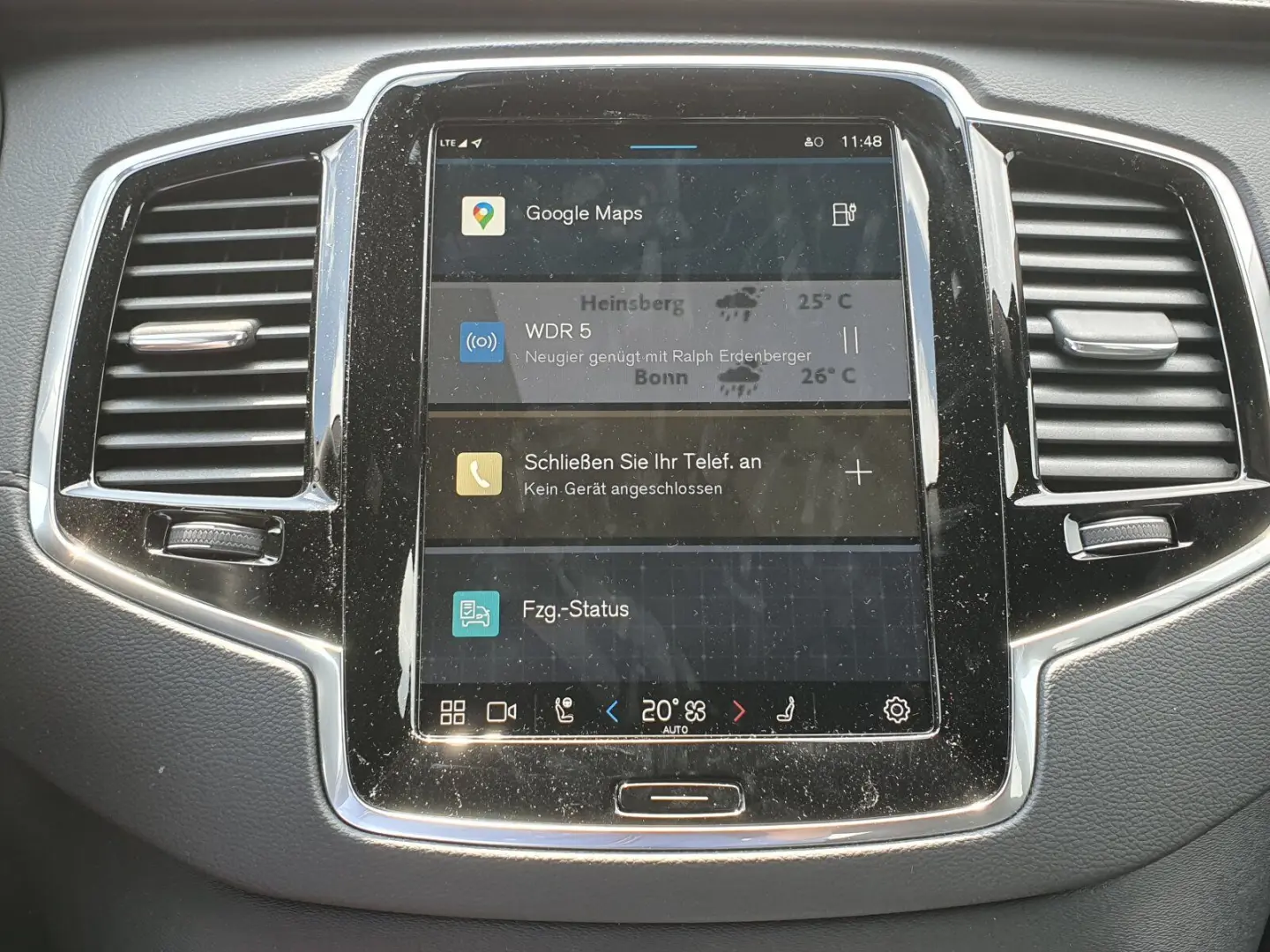 XC90 Recharge T8 AWD Plus Dark