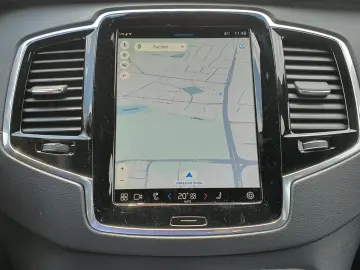 XC90 Recharge T8 AWD Plus Dark