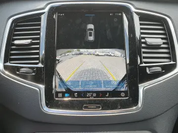 XC90 Recharge T8 AWD Plus Dark