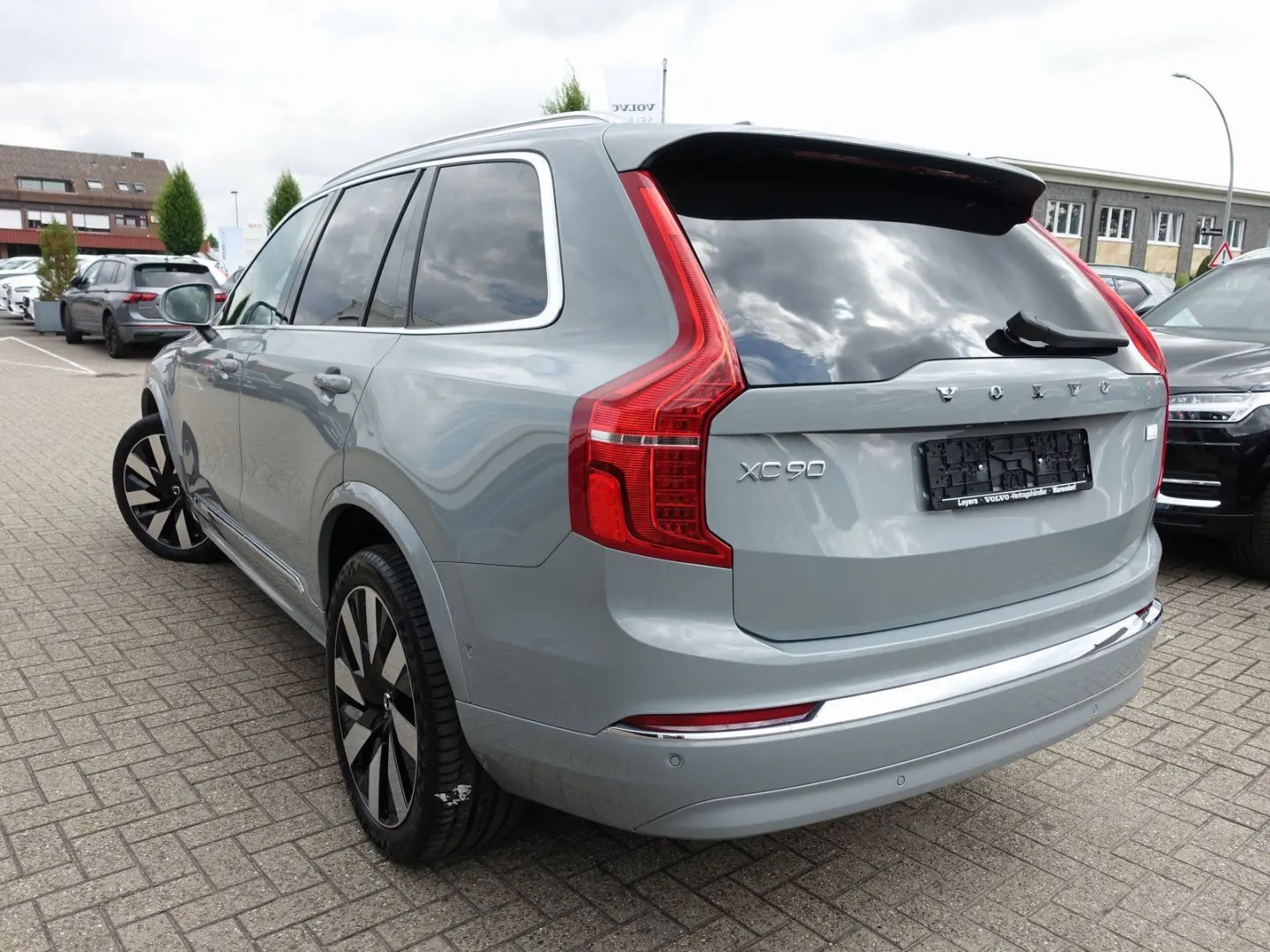 XC90 Recharge Ultimate T8 AWD/Massage/Pano/B&W