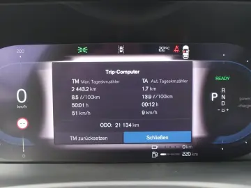 XC90 Recharge Ultimate T8 AWD/Massage/Pano/B&W