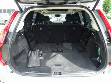 XC90 Recharge Ultimate T8 AWD/Massage/Pano/B&W
