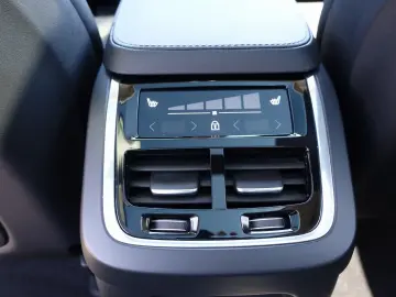 XC90 Recharge Ultimate Bright T8 AWD PANO/B&W