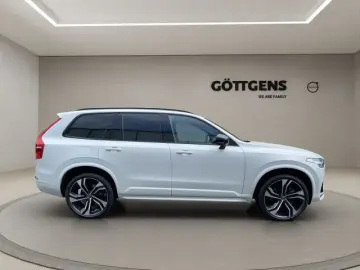 XC90 Rech. Ultimate T8 AWD Dark 7SITZ PANO 360°