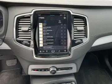 XC90 Rech. Ultimate T8 AWD Dark 7SITZ PANO 360°