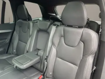 XC90 Rech. Ultimate T8 AWD Dark 7SITZ PANO 360°