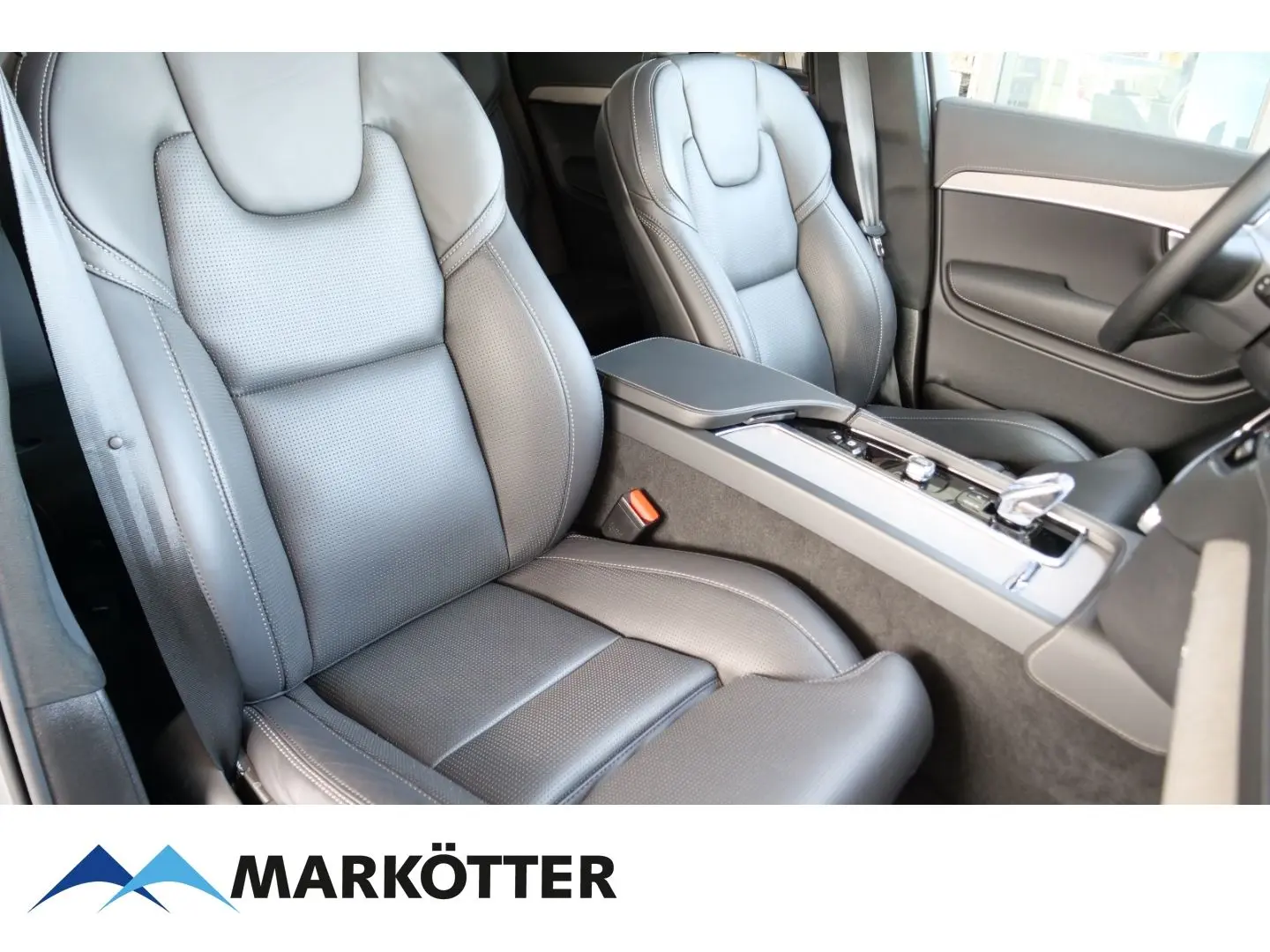 XC90 T8 AWD Ultimate Bright 7-Sitz Bowers/Massag
