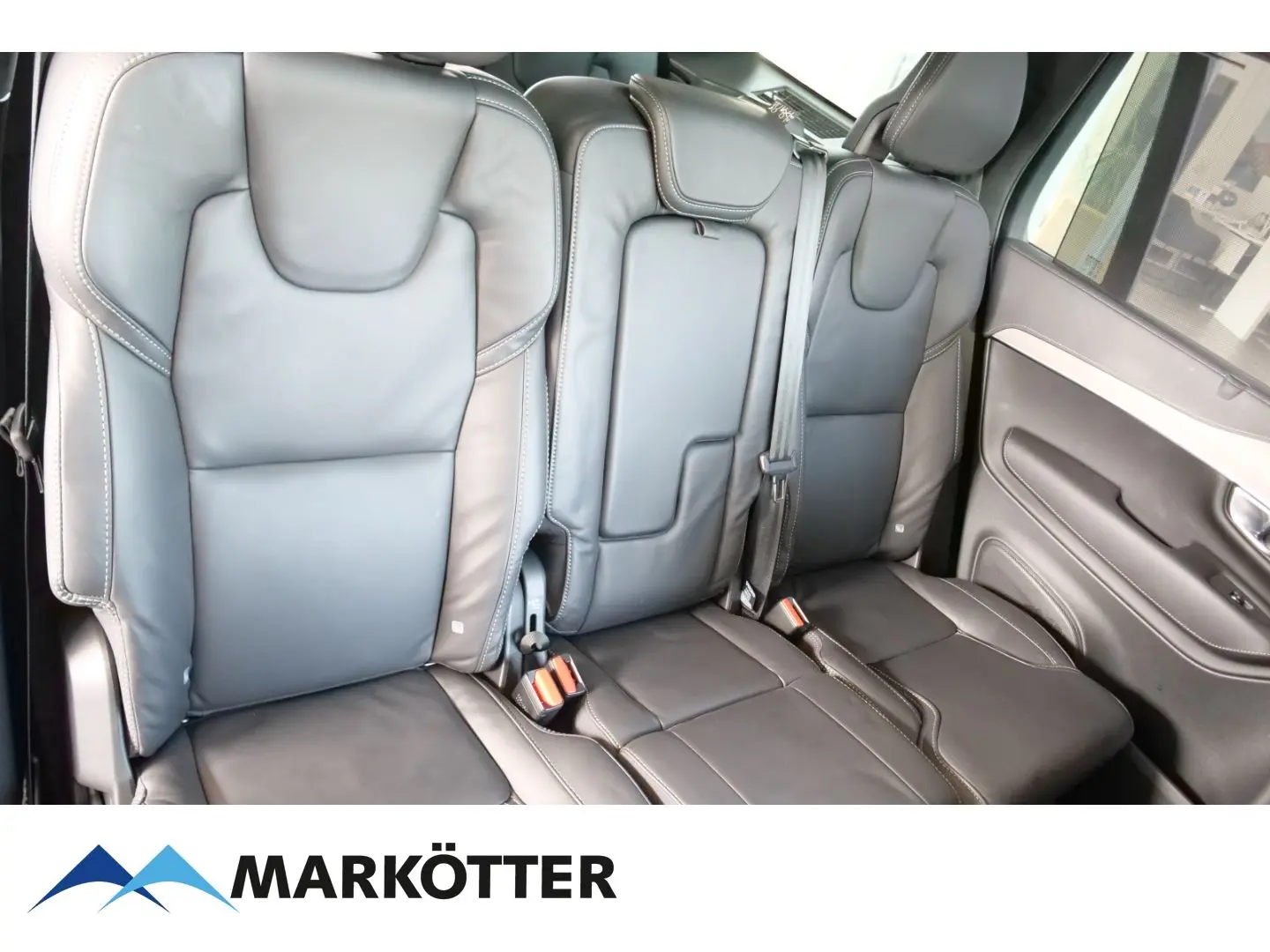 XC90 T8 AWD Ultimate Bright 7-Sitz Bowers/Massag