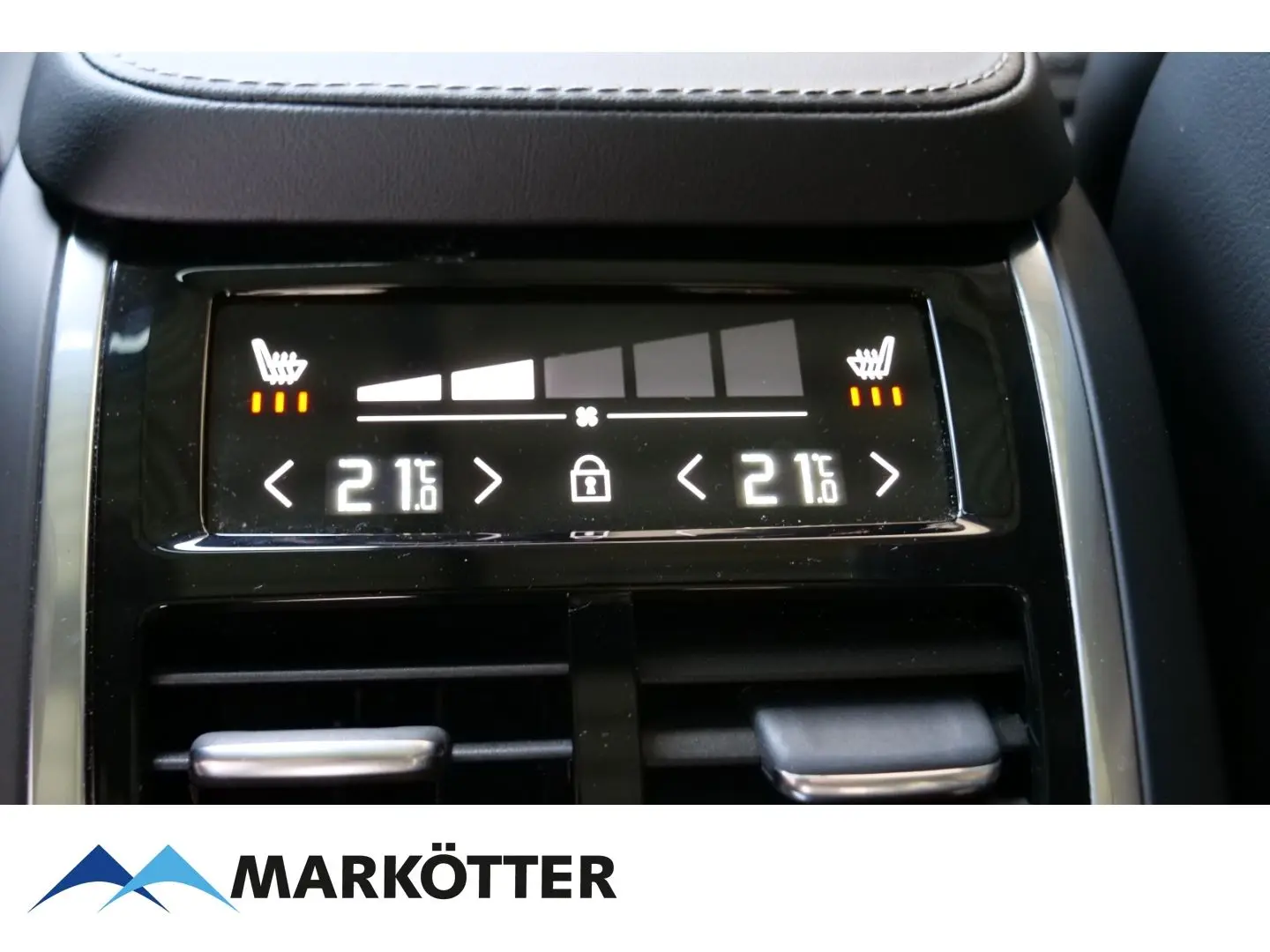 XC90 T8 AWD Ultimate Bright 7-Sitz Bowers/Massag