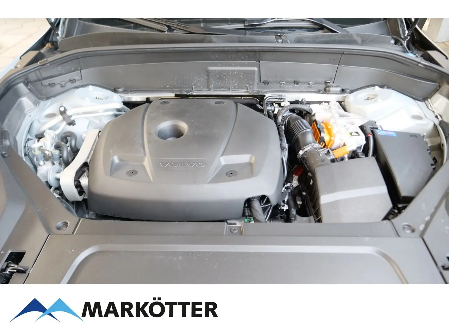 XC90 T8 AWD Ultimate Bright 7-Sitz Bowers/Massag