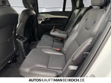 XC90 T8 Plug-In AWD Ultimate B/W