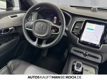 XC90 T8 Plug-In AWD Ultimate B/W