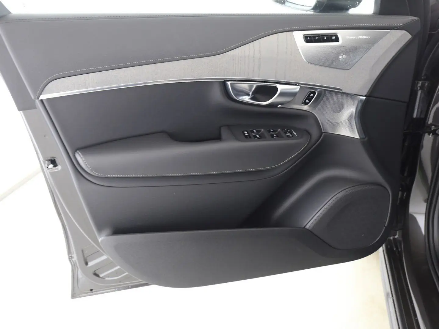 XC90 T8 Recharge AWD Ultimate Bright 21