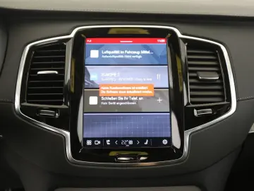 XC90 T8 Recharge AWD Ultimate Bright 21