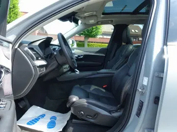 XC90 Plus T8 AWD/HeadUP/Pano/B&W/360°/BLIS/FourC