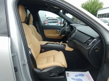 XC90 Plus Dark T8 AWD /FourC/AHK/Pano/360°Cam
