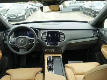 XC90 Plus Dark T8 AWD /FourC/AHK/Pano/360°Cam