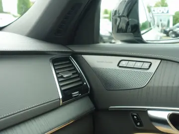 XC90 Plus Dark T8 AWD /FourC/AHK/Pano/360°Cam