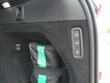 XC90 Plus Dark T8 AWD /FourC/AHK/Pano/360°Cam