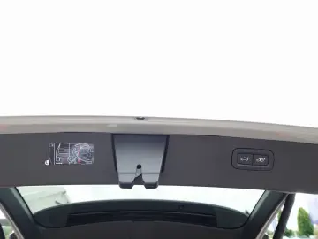 XC90 Plus Dark T8 AWD /FourC/AHK/Pano/360°Cam
