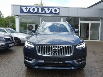 XC90 Plus T8 AWD/Bright/B&W/AHK/FourC/Pano/360°