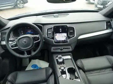 XC90 Plus T8 AWD/Bright/B&W/AHK/FourC/Pano/360°