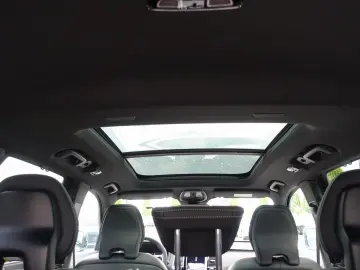 XC90 Plus T8 AWD/Bright/B&W/AHK/FourC/Pano/360°