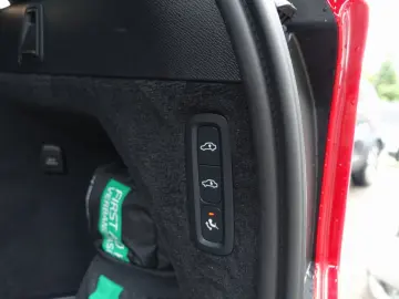 XC90 Plus T8 AWD/Bright/B&W/AHK/FourC/Pano/360°