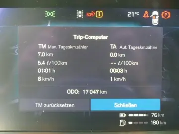 XC90 Ultra Dark T8 Recharge Plug-In Hybrid AWD