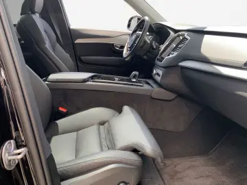 XC90 T8 AWD Plug-in Hybrid Plus Bright