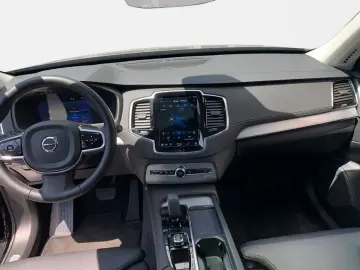 XC90 T8 AWD Plug-in Hybrid Plus Bright