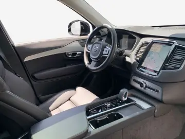 XC90 T8 AWD Plug-in Hybrid Plus Bright