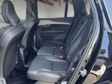 XC 90 Recharge T8 AWD Plug-in Hybrid Plus Bright