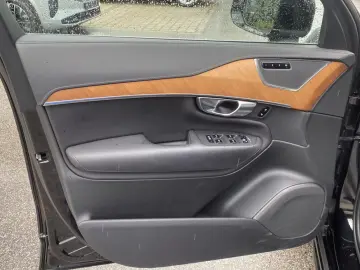 XC 90 Inscription AWD Bluetooth Navi LED Klima