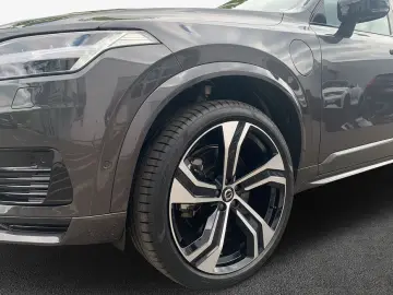 XC90 T8 AWD Recharge Ultimate Dark