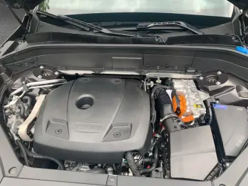 XC90 T8 AWD Recharge Ultimate Dark
