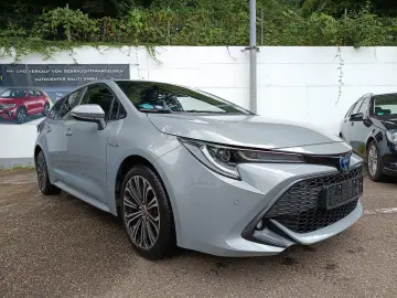 Corolla Touring Sports Hybrid Team D