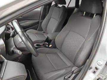 Corolla Touring Sports Hybrid Team D