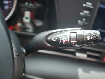 Elantra 1.6 GDI Kamera Sitzheizung Android Apple