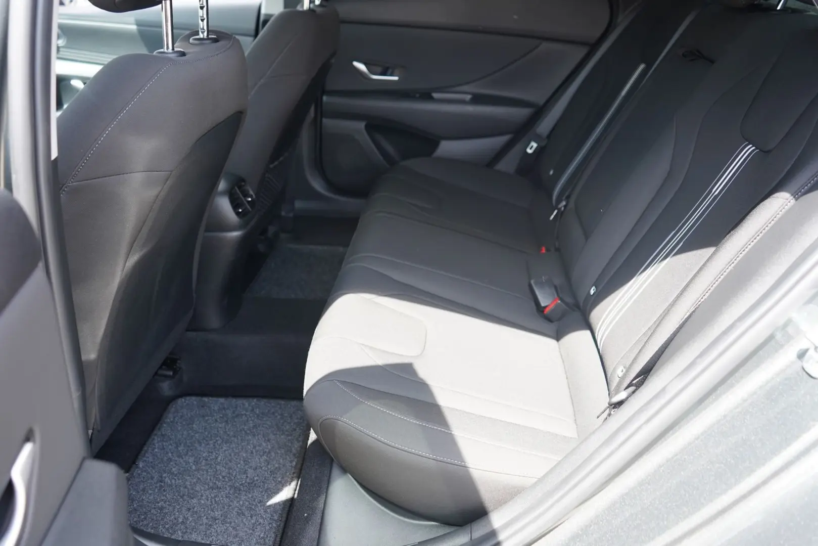 Elantra 1.6 GDI Kamera Sitzheizung Android Apple