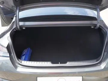 Elantra 1.6 GDI Kamera Sitzheizung Android Apple