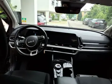 Sportage Hybrid 4WD LED ACC Kam Carplay SiHz 19