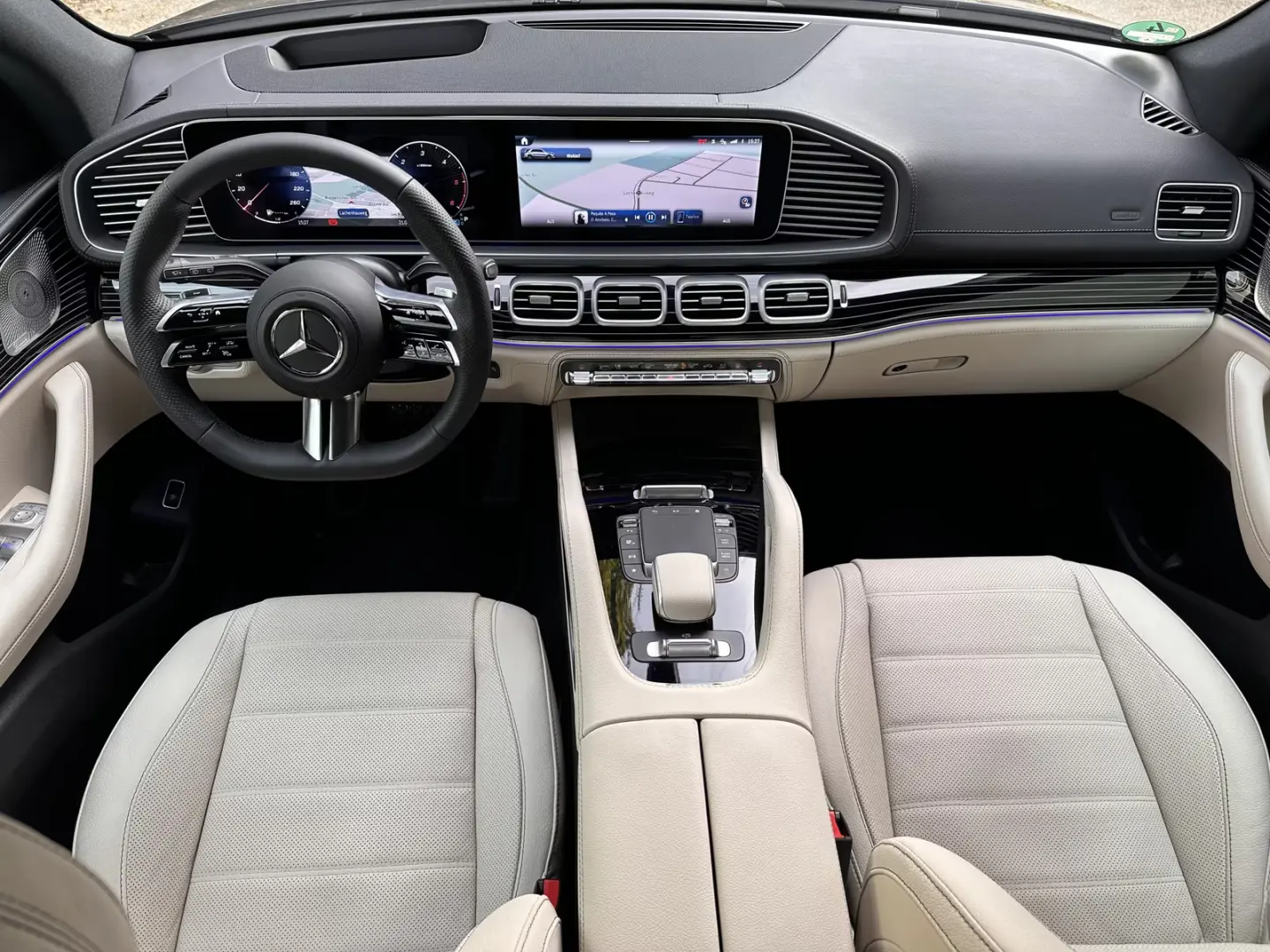 Mercedes-Benz GLE 450 D AMG Night designo LED Pano