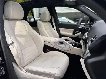 Mercedes-Benz GLE 450 D AMG Night designo LED Pano