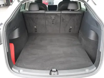 Model Y Long Range AWD *Matrix-LED*