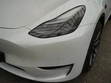 Model Y Long Range AWD *Matrix-LED*