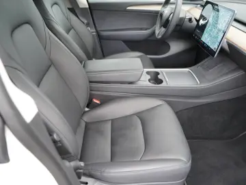 Model Y Long Range AWD *Matrix-LED*
