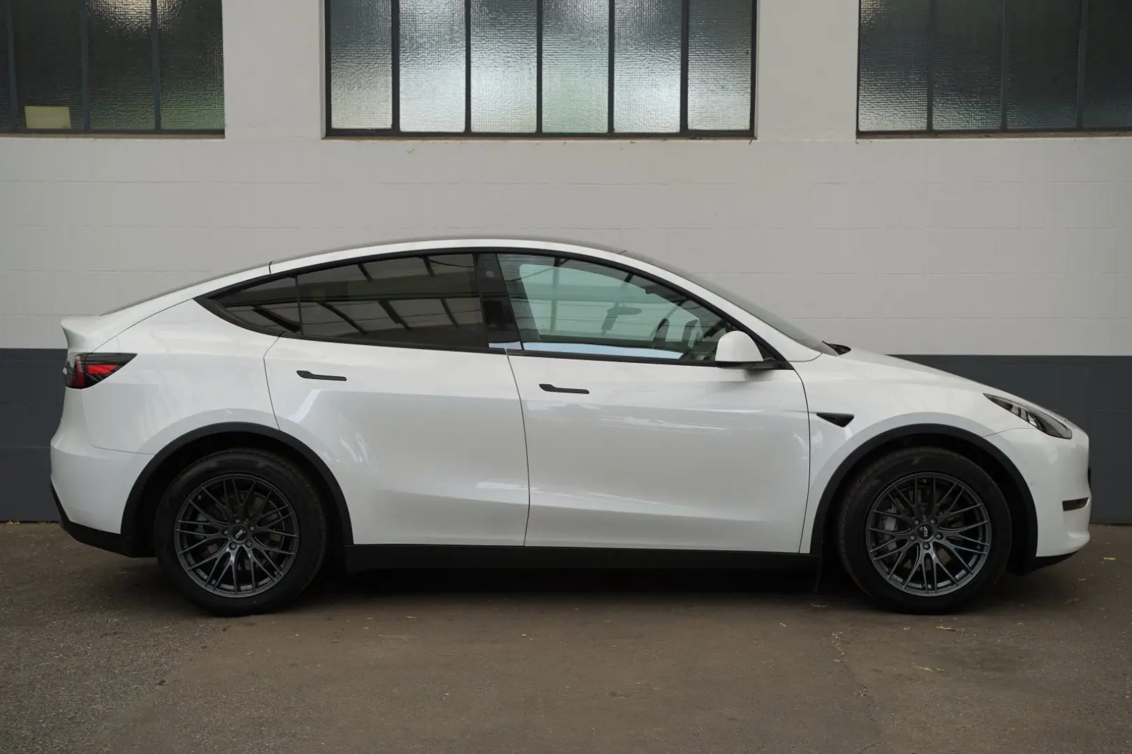 Model Y Long Range AWD *Matrix-LED*